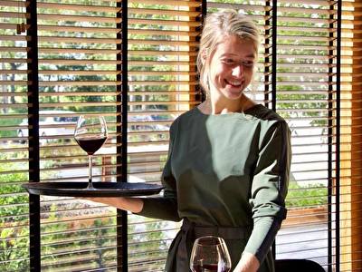 Student bediening Restaurant Wannee Leeuwarden